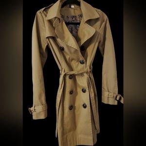 Trenchcoat 4